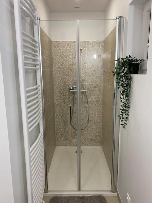 Appart Renove En Duplex Avec Terrasse Et Garage Bouleurs Dış mekan fotoğraf